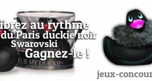 L’été sera chaud avec le Paris Duckie noir Swarovski